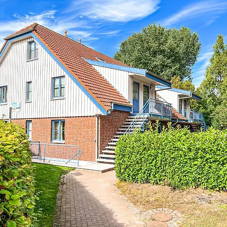 Papillon 10-7 Apartman *